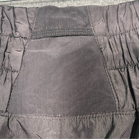 Free People Movement Womens Medium Black The Way Home Athletic Shorts Athleisure - Picture 9 of 10